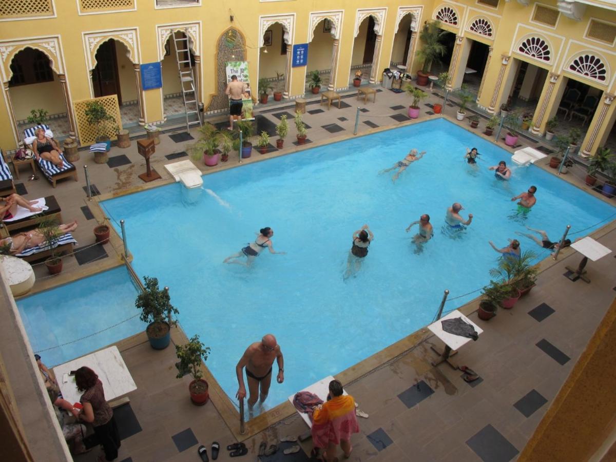 Nirbana Palace - A Heritage Hotel And Spa Dzsaipur Kültér fotó