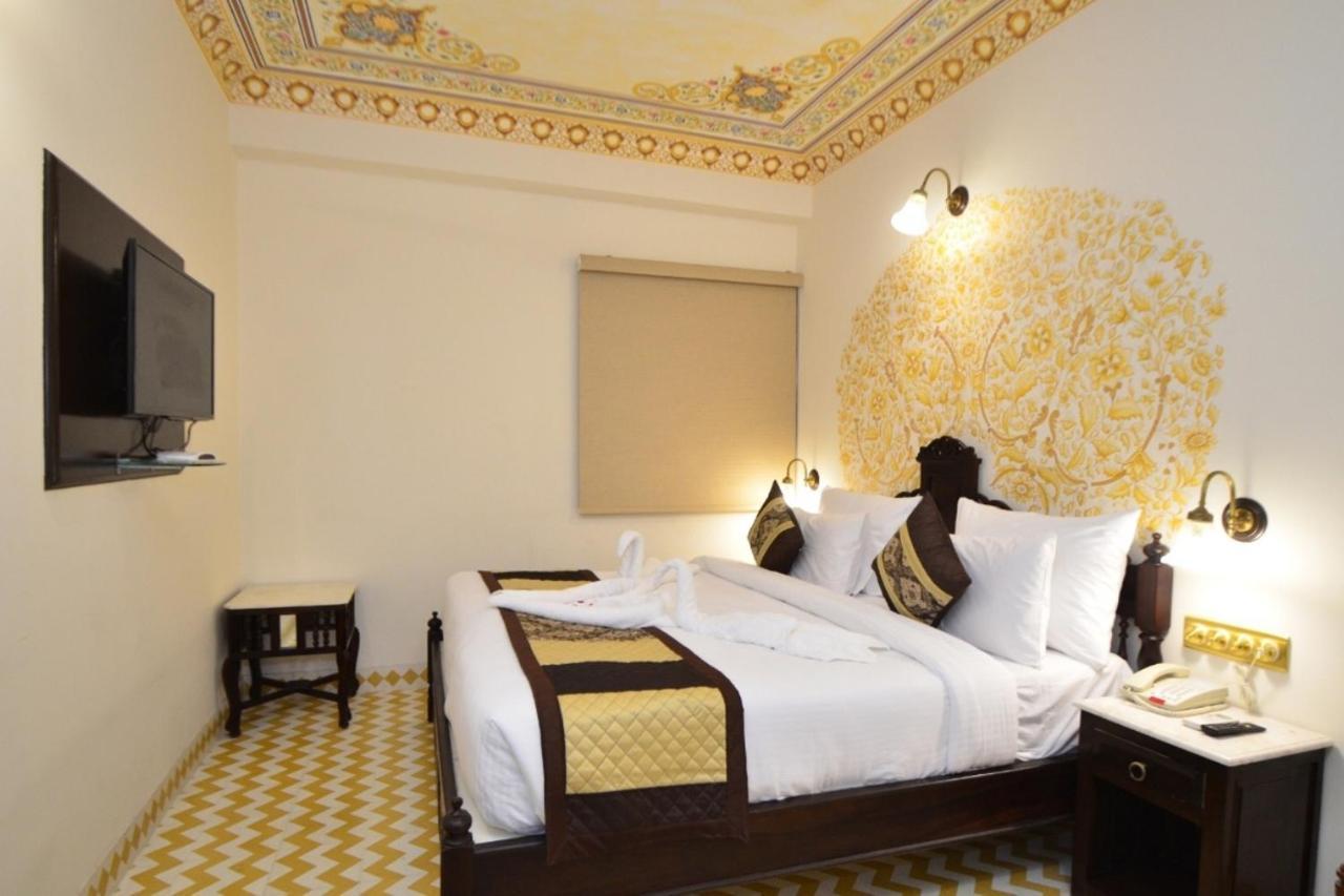 Nirbana Palace - A Heritage Hotel And Spa Dzsaipur Kültér fotó