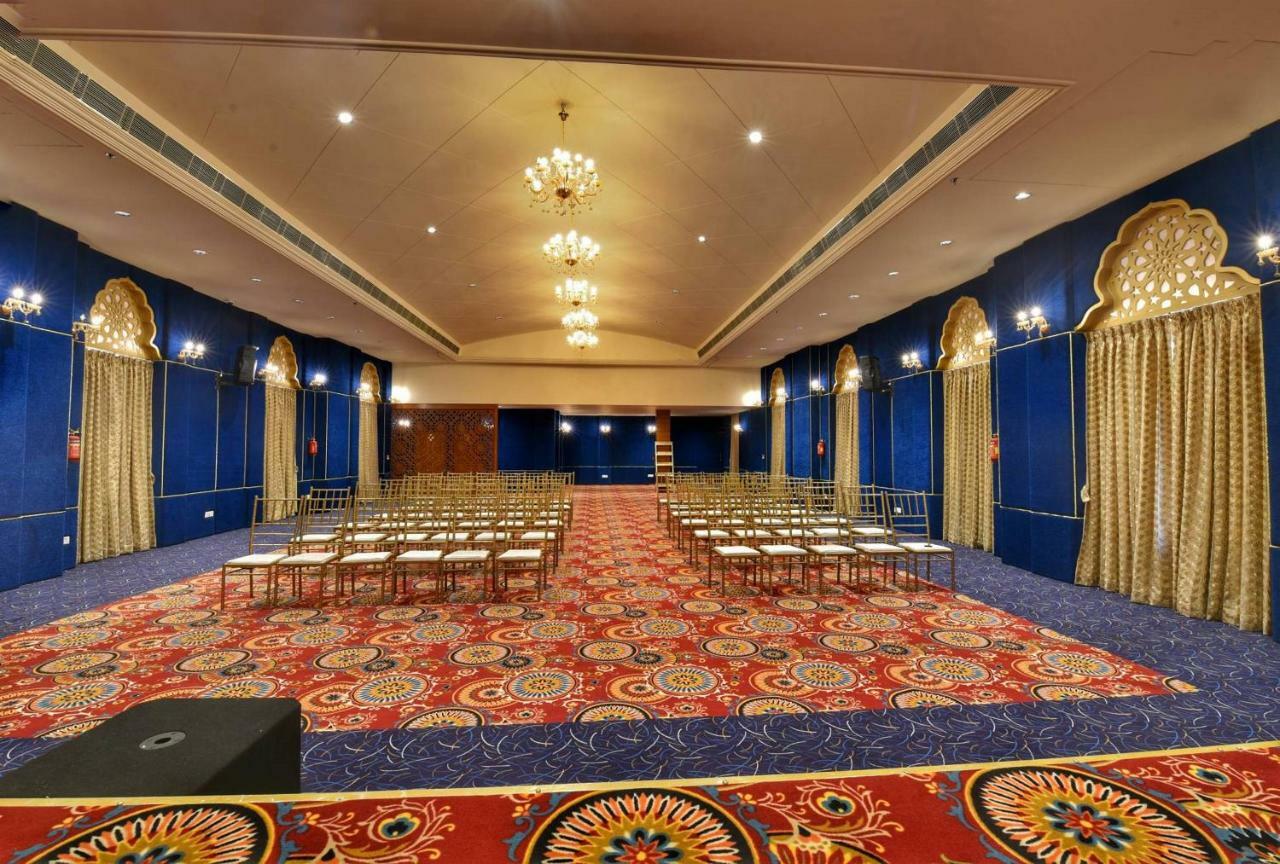Nirbana Palace - A Heritage Hotel And Spa Dzsaipur Kültér fotó