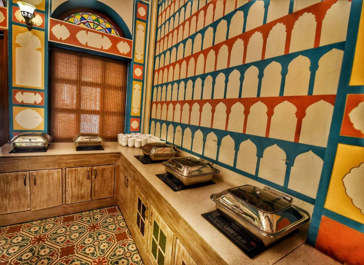 Nirbana Palace - A Heritage Hotel And Spa Dzsaipur Kültér fotó